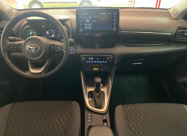 Toyota Yaris Hi-Cool Hybrid lleno