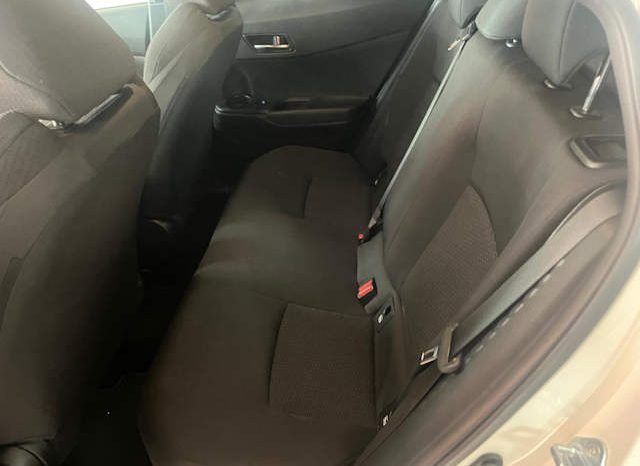Toyota C-HR 1.8 Híbrido Alisio Bitono lleno