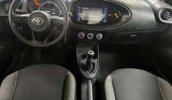 Toyota Aygo X Cross 1.0 MT X-Play lleno